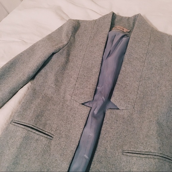 Light Grey Wool Coat - Picture 2 of 4